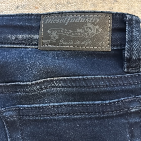 Diesel Kids skinzee-Low stretch size 10 - Picture 7 of 7